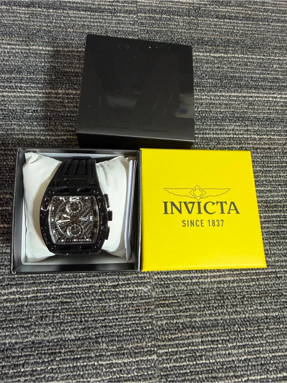 Invicta S1 Rally Black Carbon Fiber Men’s  42mm Quartz Movement Watch New